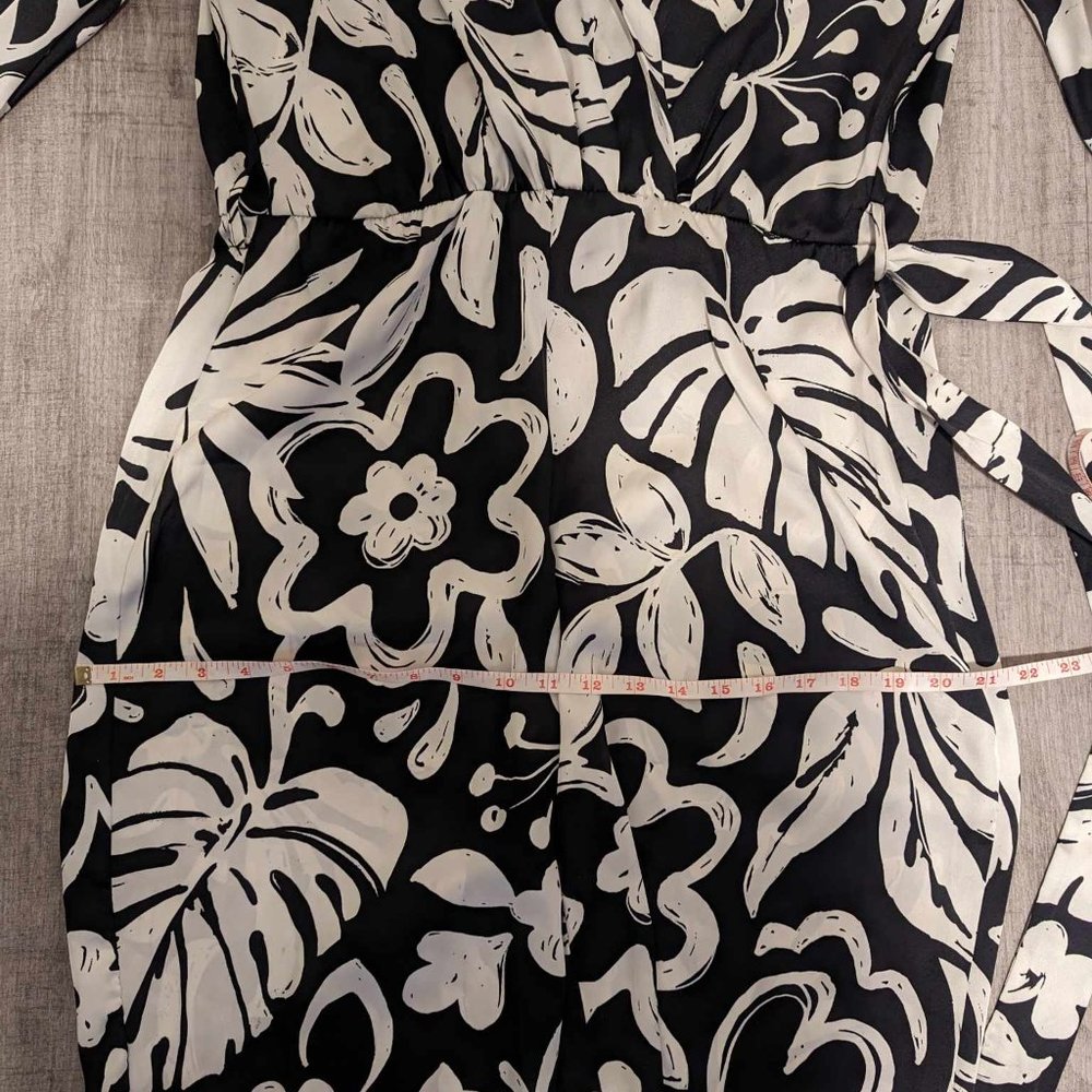 Zara Black and Cream Floral Wrap Jumpsuit - Picture 14 of 14